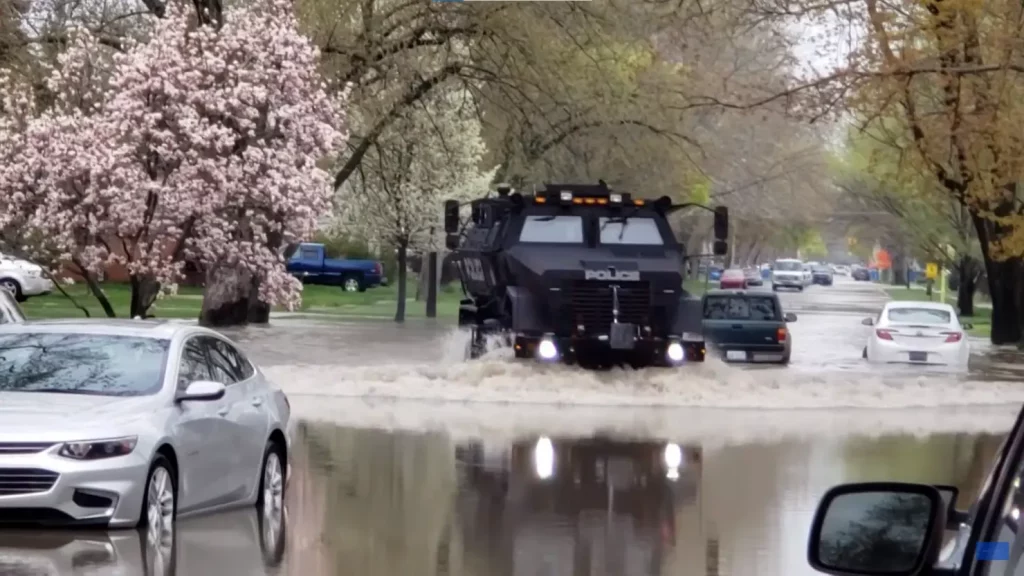 Catastrophic flooding causes many to be inundated. Watch as rescuers save the day!